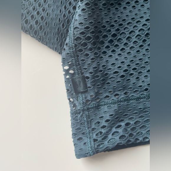 Lululemon Sweat Your Heart Out Tank - Picture 4 of 8